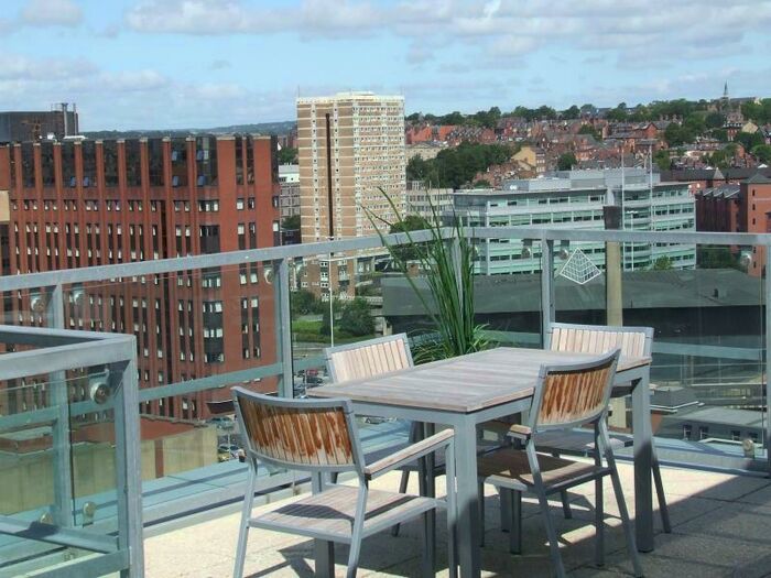 2 Bedroom Apartment To Rent In West Point, Welliongton Street, LS1