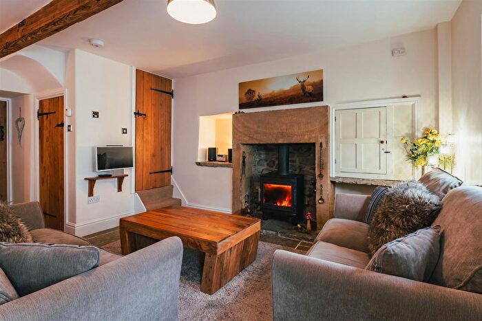 3 Bedroom Terraced House For Sale In Fennel Street, Ashford-In-The-Water, Bakewell, DE45