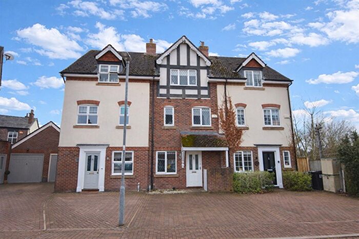 3 Bedroom Town House For Sale In Arderne Place, Alderley Edge, SK9