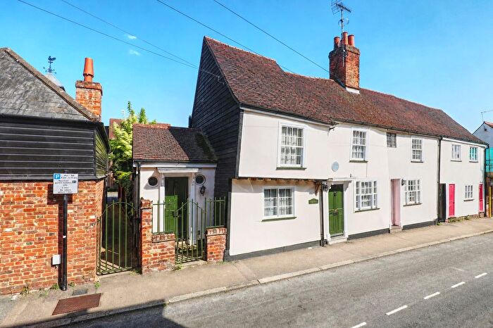 3 Bedroom End Of Terrace House For Sale In Crib Street, Ware, SG12