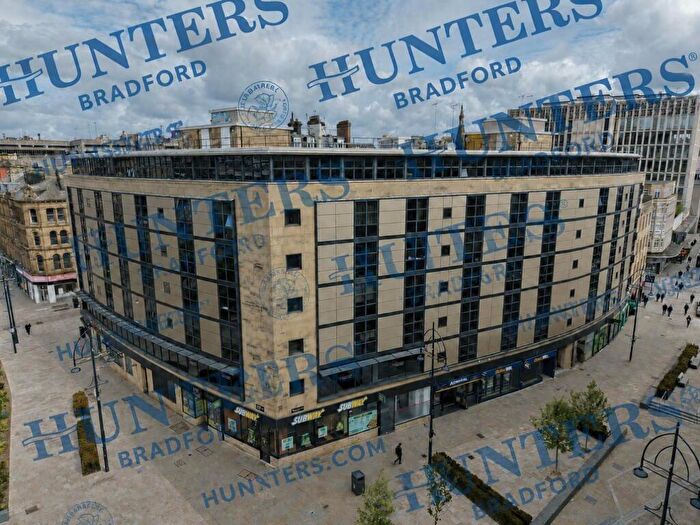 2 Bedroom Apartment To Rent In Landmark House, Broadway, Bradford, BD1