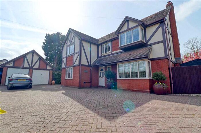 4 Bedroom Detached House For Sale In Chapel Lane, Tendring, CO16