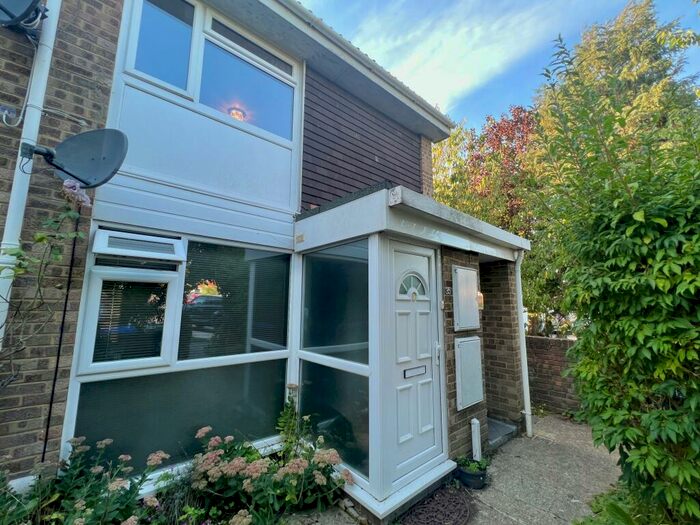 1 Bedroom Maisonette To Rent In Ontario Close, Worthing, BN13