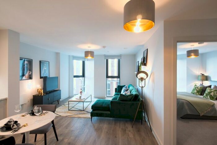 1 Bedroom Flat To Rent In The Quays, Salford, M50