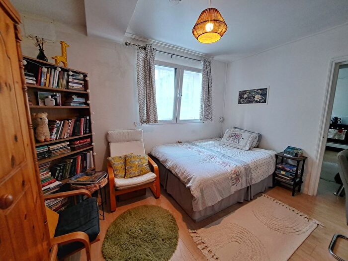 Studio To Rent In Holloway, N7