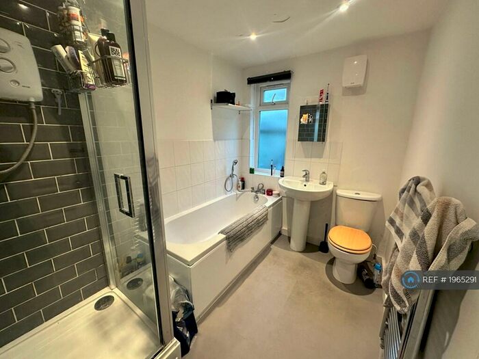 4 Bedroom Terraced House To Rent In Mafeking Road, Brighton, BN2