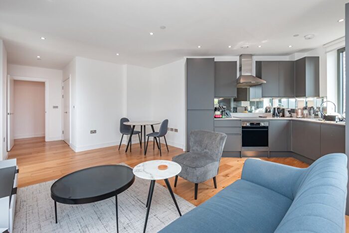 2 Bedroom Property To Rent In Colorama House, London, SE1