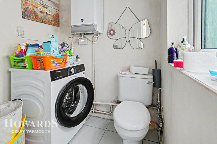 2 Bedroom Terraced House For Sale In Camden Road, Great Yarmouth, NR30