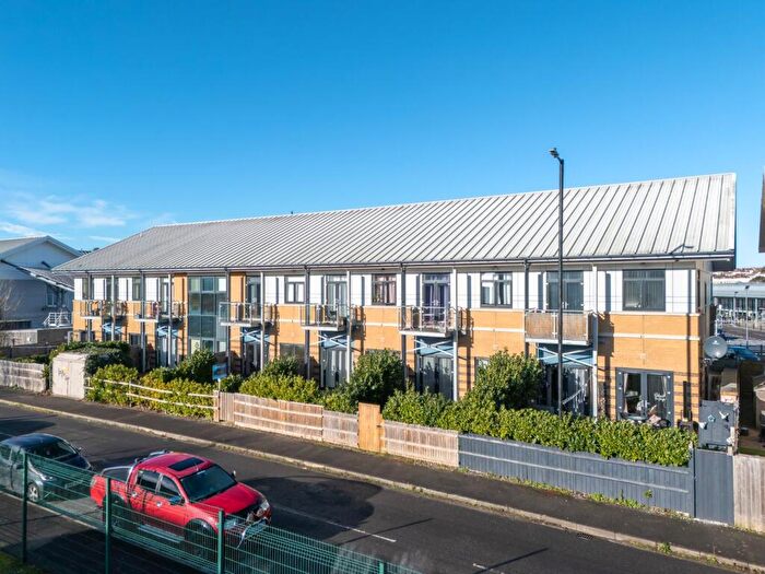 1 Bedroom Apartment For Sale In Serbert Close, Portishead, Bristol, Somerset, BS20