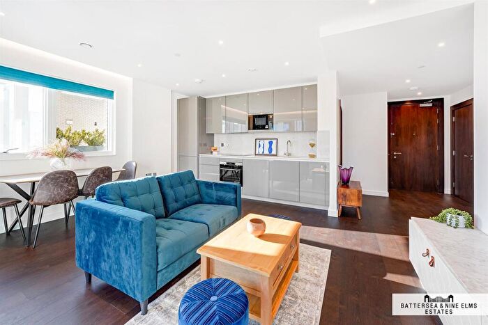 2 Bedroom Apartment To Rent In Senate Building, Lexington Gardens, SW11