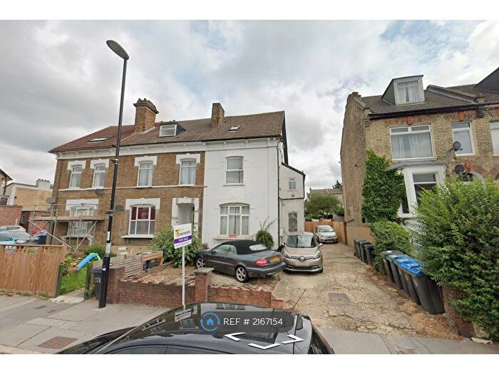 1 Bedroom Flat To Rent In Clifton Road, London, SE25
