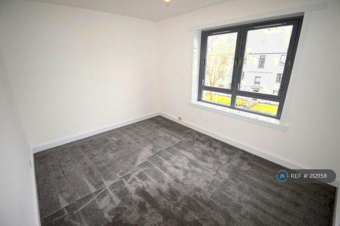 3 Bedroom Flat To Rent In Froghall Avenue, Aberdeen, AB24