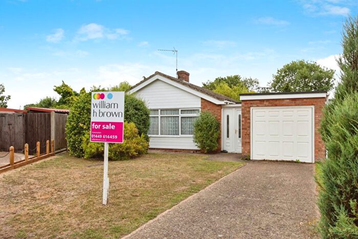 3 Bedroom Link Detached House For Sale In Mayfield Way, Mendlesham, Stowmarket, IP14