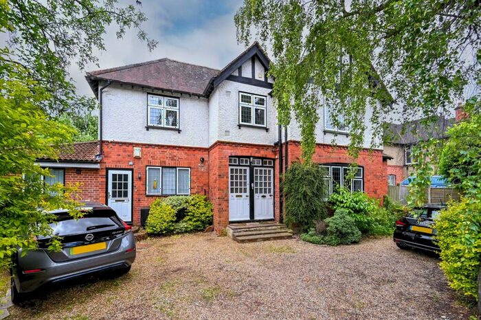 2 Bedroom Maisonette To Rent In Keble Road, Maidenhead, SL6