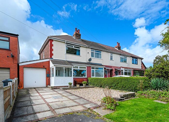 2 Bedroom Semi-Detached House For Sale In Asmall Lane, Ormskirk, L39