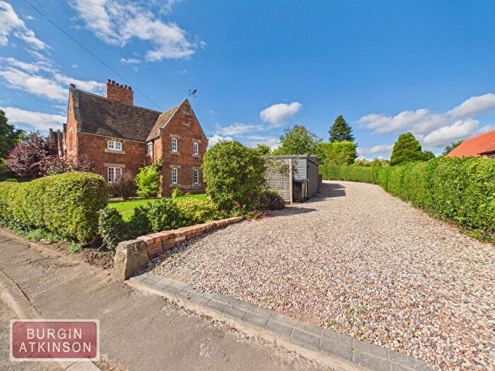 2 Bedroom Cottage For Sale In Main Street, Bothamsall, Retford, DN22