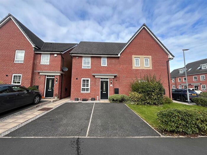 3 Bedroom Semi-Detached House For Sale In Stop Lock Court, Tarleton, PR4