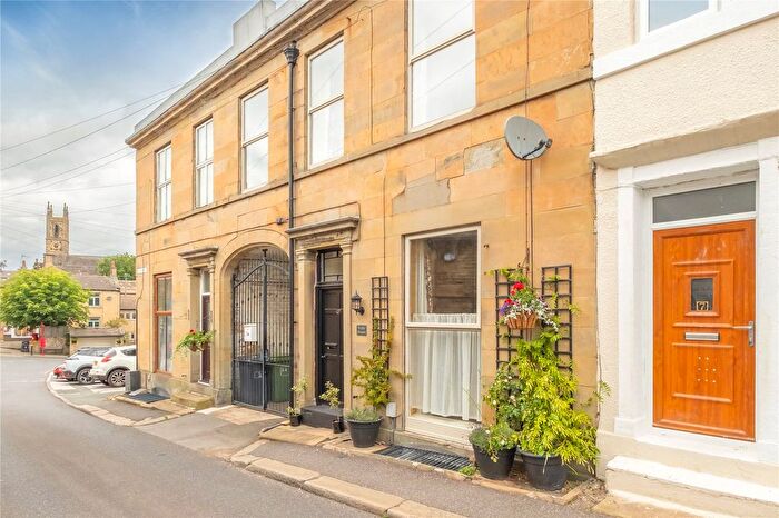 3 Bedroom Terraced House For Sale In Southgate, Honley, Holmfirth, HD9