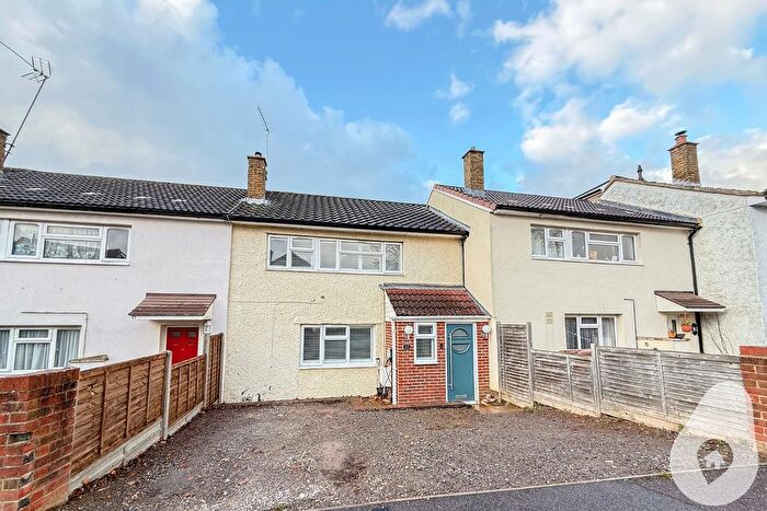 3 Bedroom Terraced House For Sale In Siddons Road, Stevenage, Hertfordshire, SG2