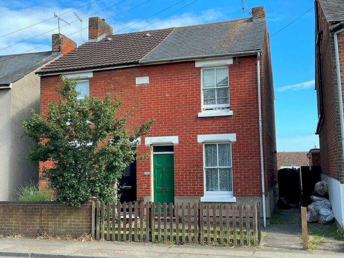 3 Bedroom House To Rent In Colchester, CO4