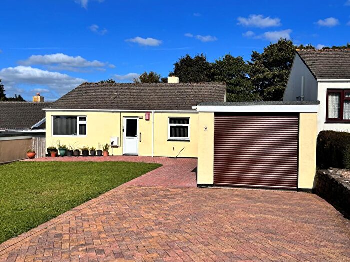3 Bedroom Detached Bungalow For Sale In Uplands, Saltash, PL12