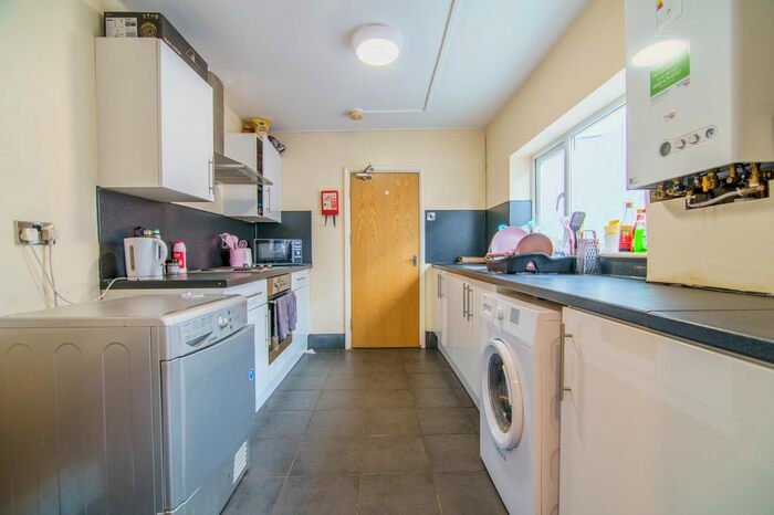 5 Bedroom Terraced House To Rent In Ripon Street, Lincoln LN5