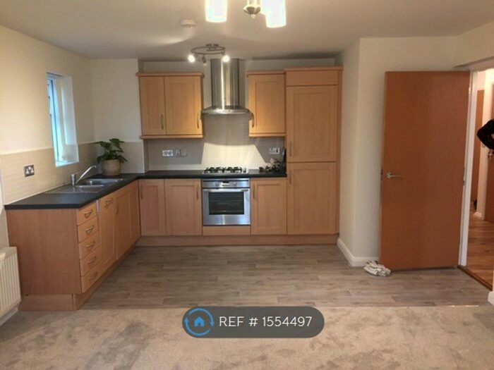 2 Bedroom Flat To Rent In Newhaven Court, Nantwich, CW5