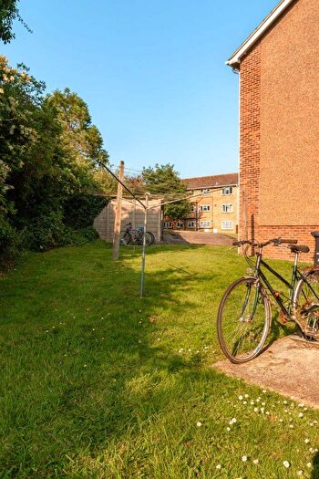 2 Bedroom Apartment For Sale In Shaftesbury Road, Canterbury, Kent, CT2