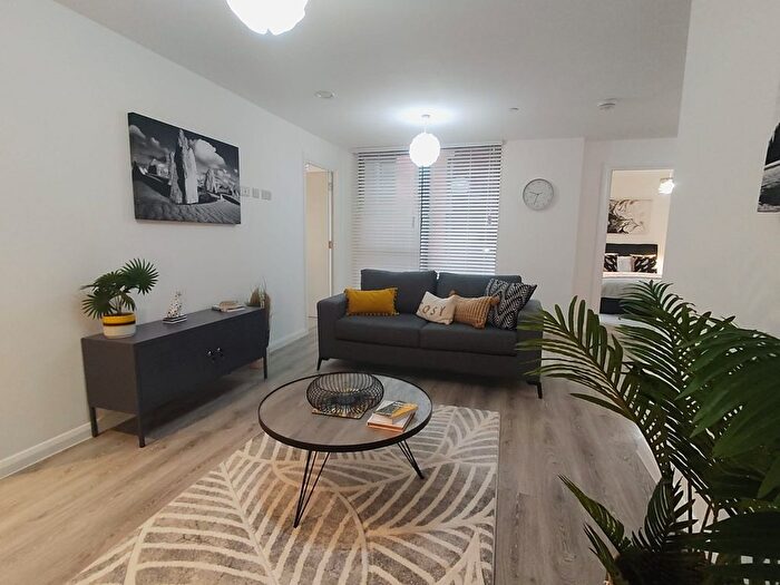 1 Bedroom Flat For Sale In Park View, Darwin Street, Birmingham, B12
