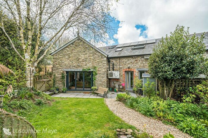 5 Bedroom Barn Conversion For Sale In Fallapit Cottages, East Allington, Totnes, TQ9