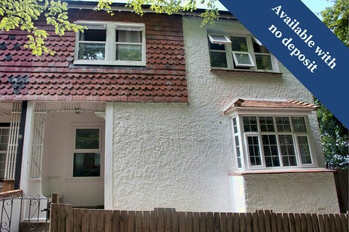 3 Bedroom Semi-Detached House To Rent In Forge Path, Whitfield, CT16