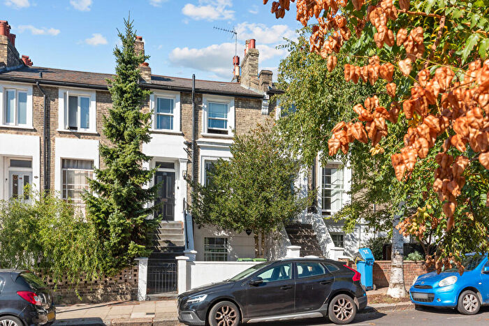 4 Bedroom Semi-Detached House For Sale In Marquis Road, Camden, London, NW1
