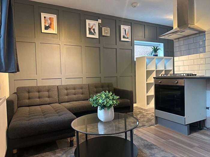 1 Bedroom Apartment To Rent In Blenheim Drive, Derby, DE22