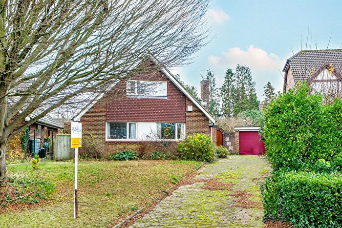 4 Bedroom Detached Bungalow For Sale In Selborne Road, CR0