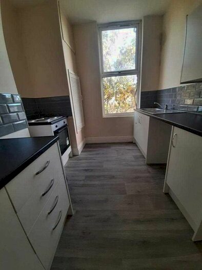 1 Bedroom Flat To Rent In Balmoral Road Flat, Fairfield, Liverpool, L6