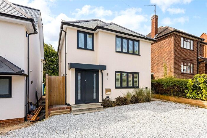 3 Bedroom Detached House For Sale In Chiltern Road, Marlow, Buckinghamshire, SL7