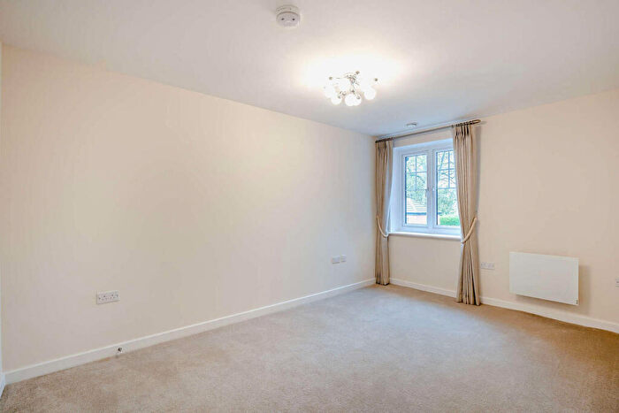 1 Bedroom Retirement Property To Rent In Hooton Road, Willaston, Cheshire, CH64
