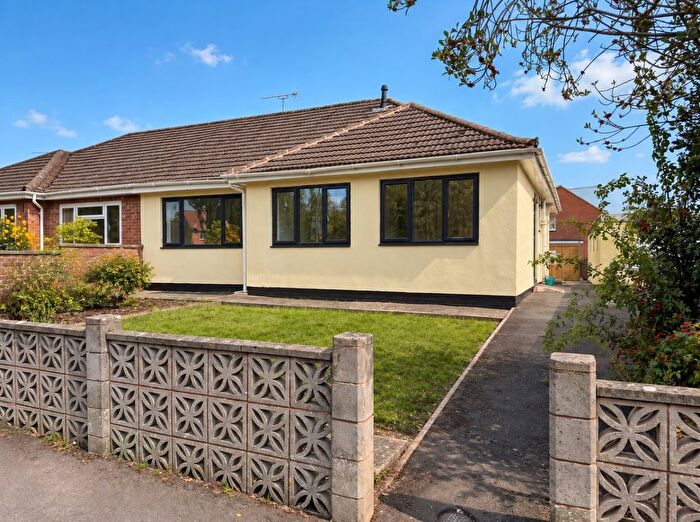 3 Bedroom Semi-Detached Bungalow For Sale In Highridge Close, Purton, Swindon, Wiltshire, SN5