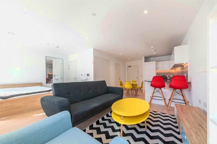 Apartment To Rent In Carrick House, Royal Crest Avenue, Royal Wharf, London, E16