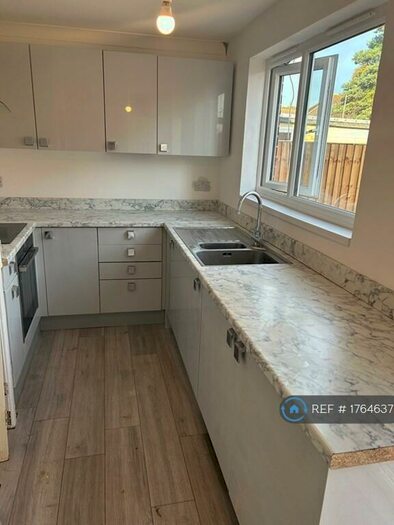 3 Bedroom Terraced House To Rent In Soberton Road, Havant, PO9