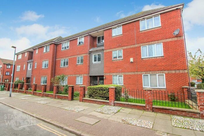 2 Bedroom Apartment To Rent In Trafalgar Court, Great Yarmouth, NR30