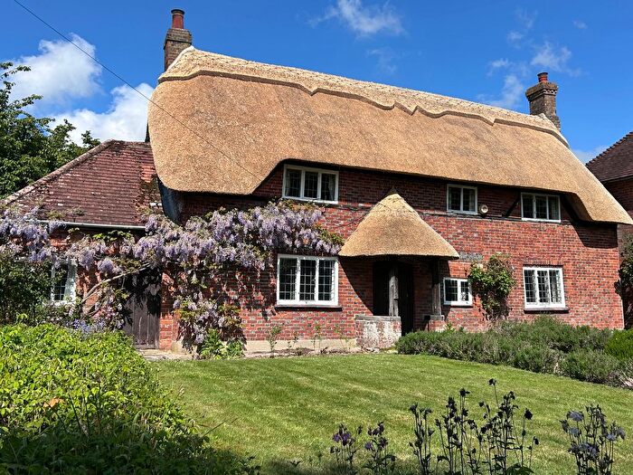 2 Bedroom Cottage To Rent In Kingston Road, Shalbourne, SN8