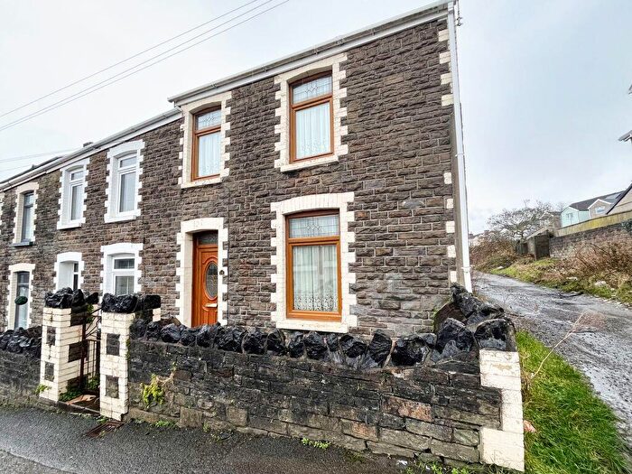 3 Bedroom End Of Terrace House For Sale In School Road, Neath, SA11
