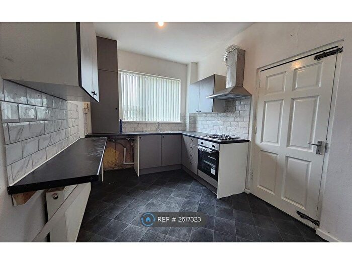 3 Bedroom Terraced House To Rent In Orient Street, Salford, M7