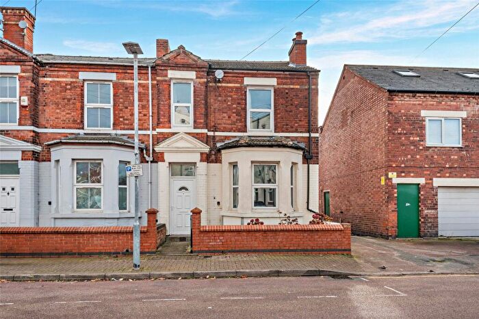 5 Bedroom End Of Terrace House For Sale In Rushworth Avenue, West Bridgford, Nottingham, Nottinghamshire, NG2