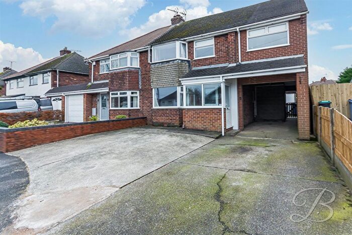 4 Bedroom Semi-Detached House For Sale In Roman Bank, Mansfield Woodhouse, Mansfield, NG19