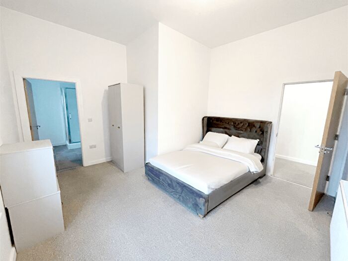 2 Bedroom Apartment To Rent In Heritage Park, S6