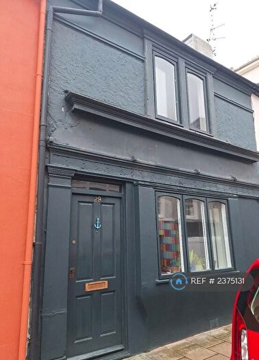 2 Bedroom Terraced House To Rent In Kemp Street, Brighton, BN1