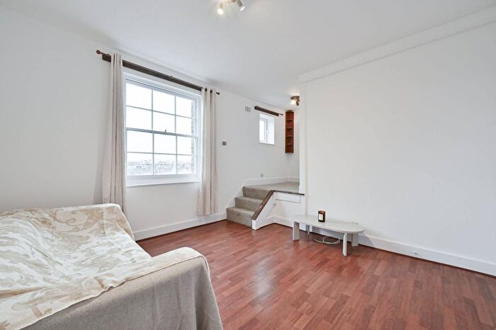 1 Bedroom Flat To Rent In Edbrooke Road, Maida Vale, London, W9