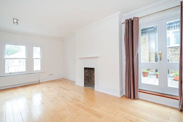 1 Bedroom Flat To Rent In Richmond, Surrey, TW10